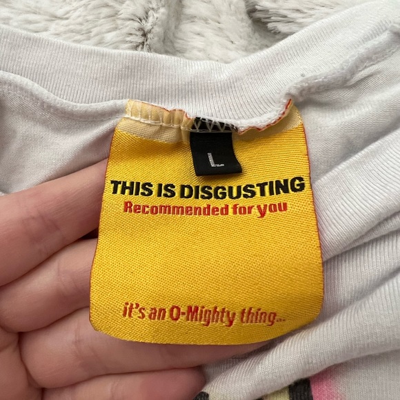 OMIGHTY Mom this hurts so bad crop top - Picture 3 of 4